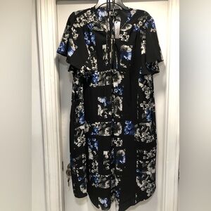 City Chic , NWT, Size 22, black and blue short sleeve dress